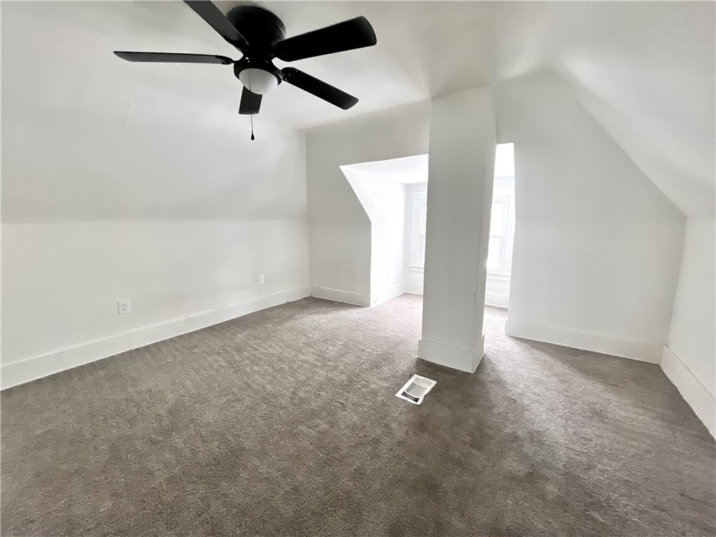 Ambridge, Pennsylvania 15003, United States, 6 Bedrooms Bedrooms, ,2 BathroomsBathrooms,Residential,Active,1990