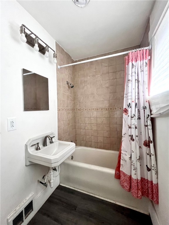 Ambridge, Pennsylvania 15003, United States, 6 Bedrooms Bedrooms, ,2 BathroomsBathrooms,Residential,Active,1990