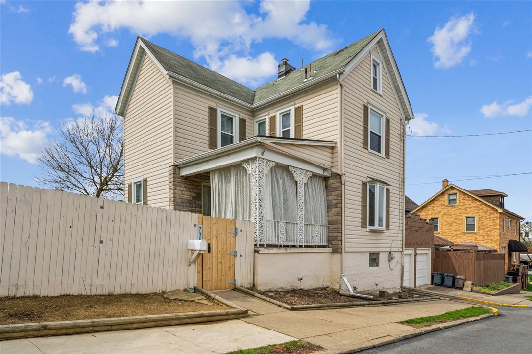 735 Fifth St, Trafford, Pennsylvania image 1