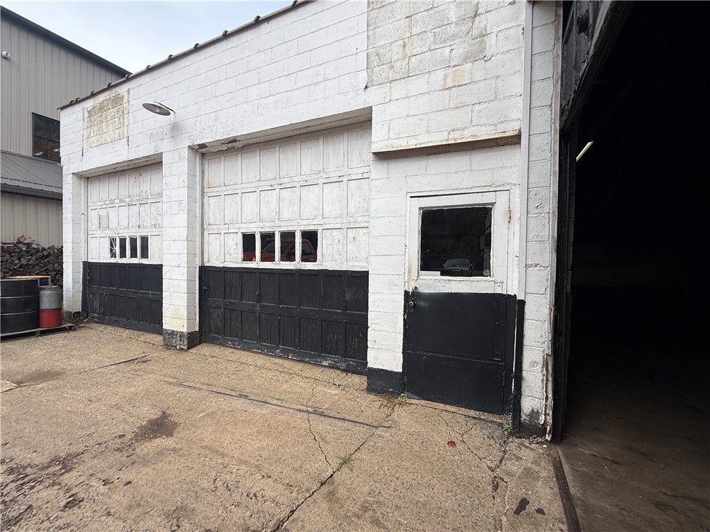 714 River Avenue