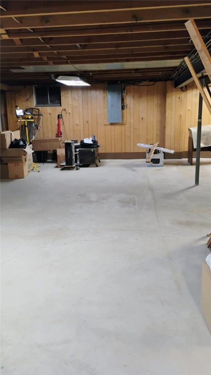 Neshannock Twp, Pennsylvania 16105, United States, 3 Bedrooms Bedrooms, ,2 BathroomsBathrooms,Residential,Contingent,12456