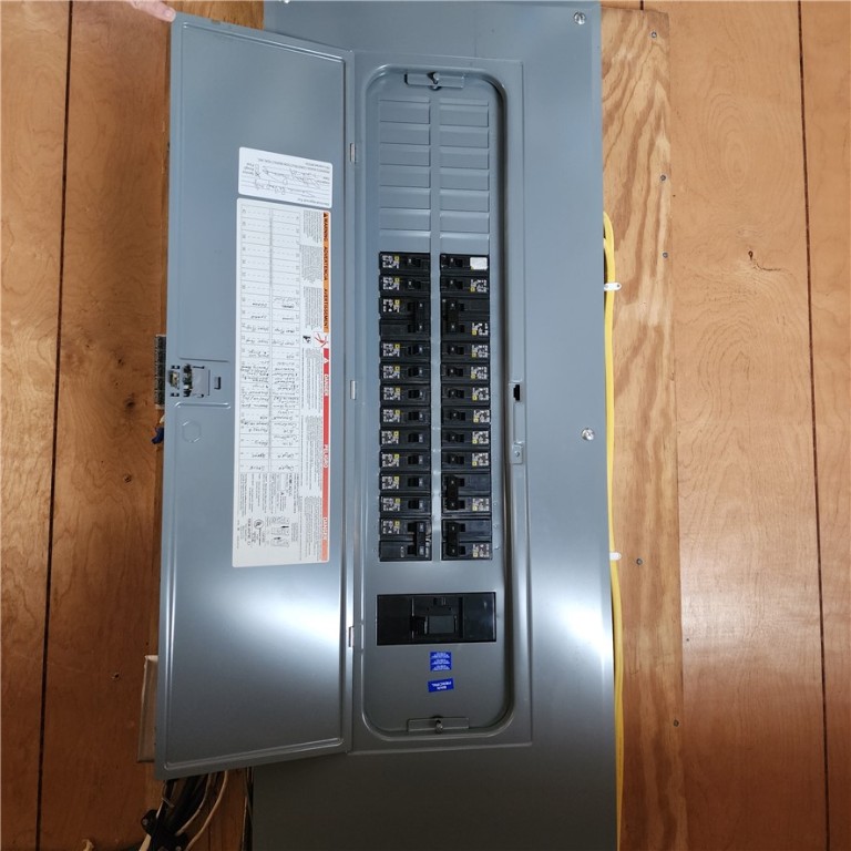 Neshannock Twp, Pennsylvania 16105, United States, 3 Bedrooms Bedrooms, ,2 BathroomsBathrooms,Residential,Contingent,12456