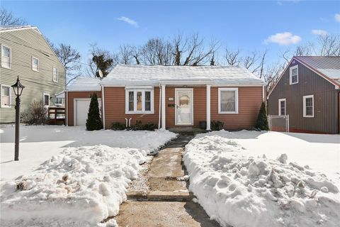 Photo of 343 Goodwin Ave, Greensburg, PA 15601 (MLS # 1739267)