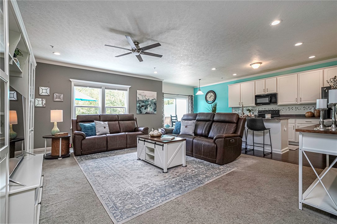 506 Isabella Ct