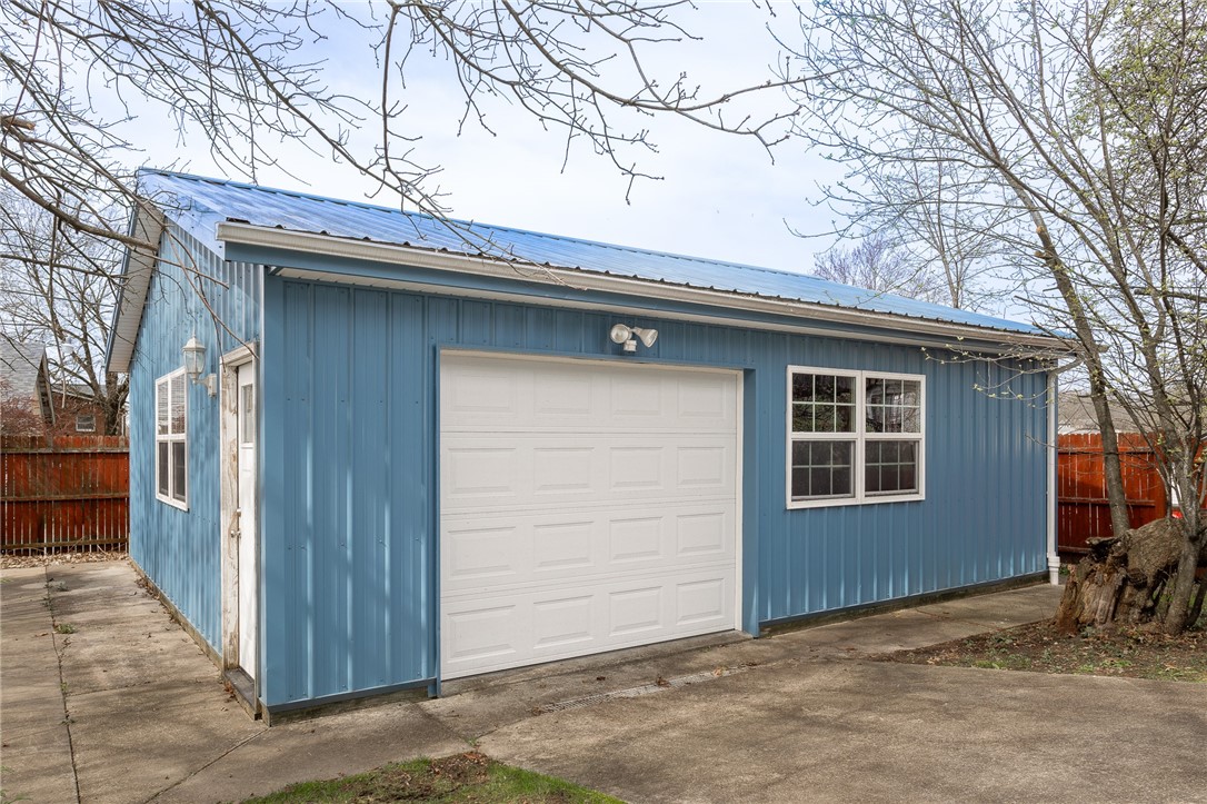 254 Maple Street