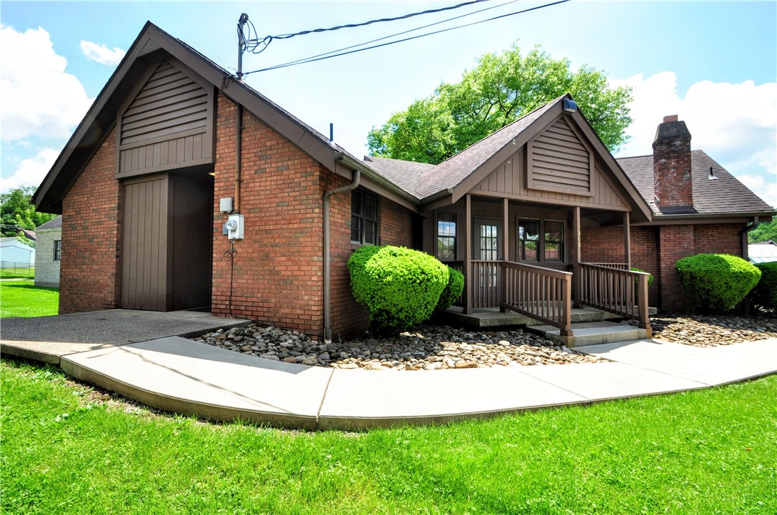303 S 6th St. St, West Newton, Pennsylvania image 3