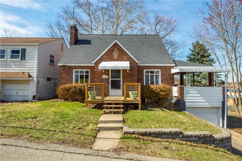 Photo for 108 Thomas Ave