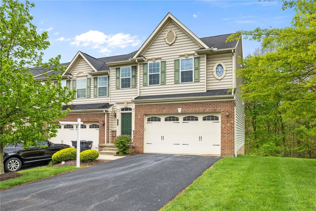709 Fairgate Drive