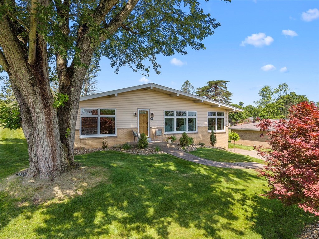 367 Crescent Drive
