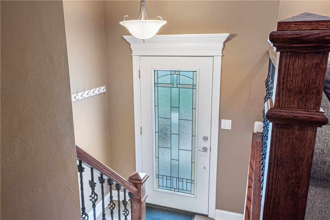 Shaler, Pennsylvania 15116, United States, 3 Bedrooms Bedrooms, ,3 BathroomsBathrooms,Residential,Active,97909