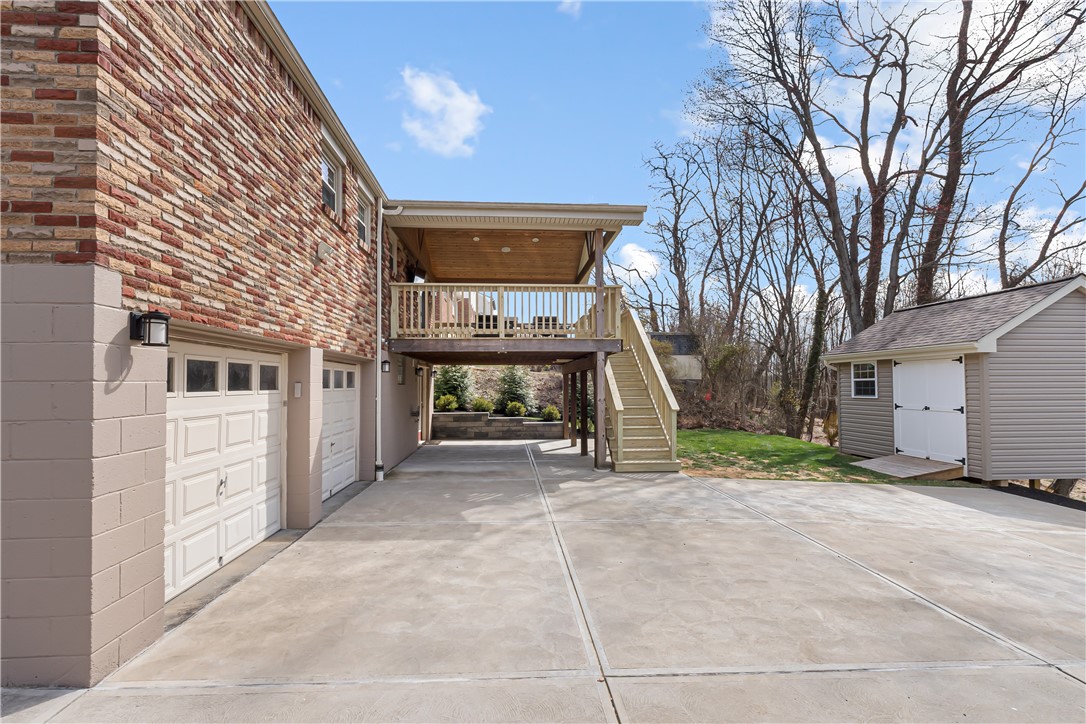 Shaler, Pennsylvania 15116, United States, 3 Bedrooms Bedrooms, ,3 BathroomsBathrooms,Residential,Active,97909