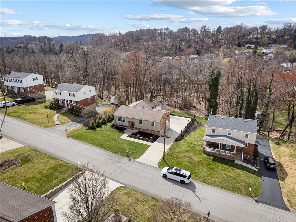 Shaler, Pennsylvania 15116, United States, 3 Bedrooms Bedrooms, ,3 BathroomsBathrooms,Residential,Active,97909