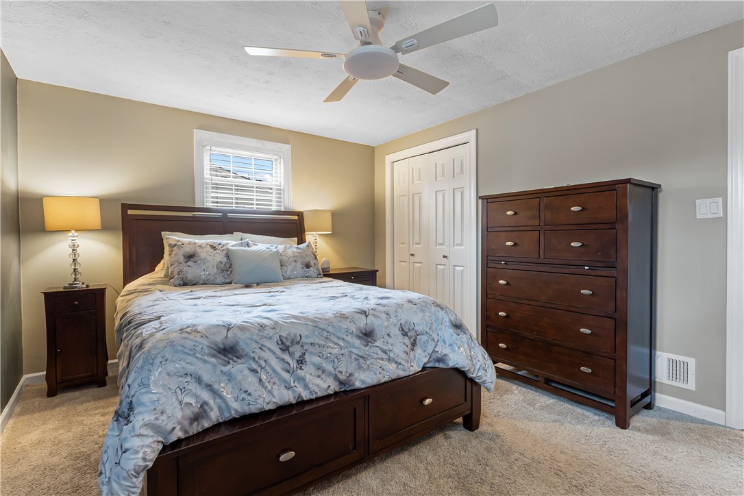 Shaler, Pennsylvania 15116, United States, 3 Bedrooms Bedrooms, ,3 BathroomsBathrooms,Residential,Active,97909