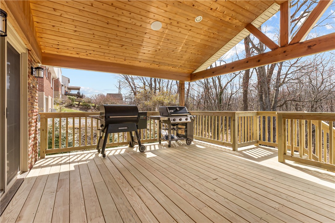 Shaler, Pennsylvania 15116, United States, 3 Bedrooms Bedrooms, ,3 BathroomsBathrooms,Residential,Active,97909