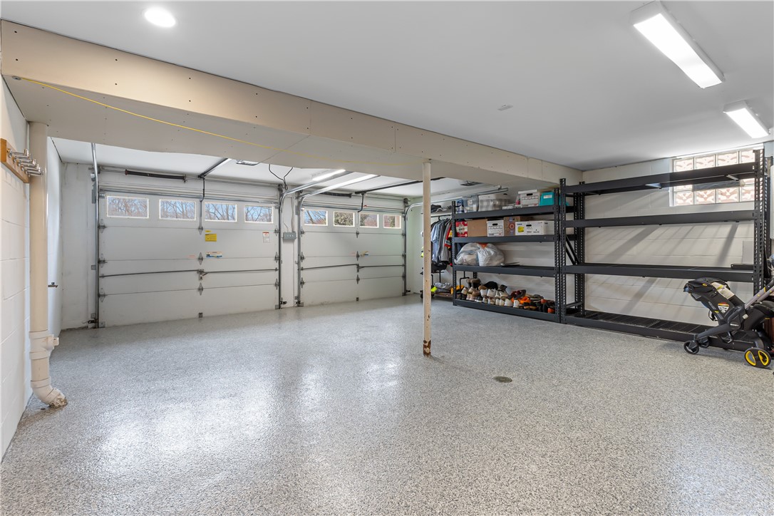 Shaler, Pennsylvania 15116, United States, 3 Bedrooms Bedrooms, ,3 BathroomsBathrooms,Residential,Active,97909