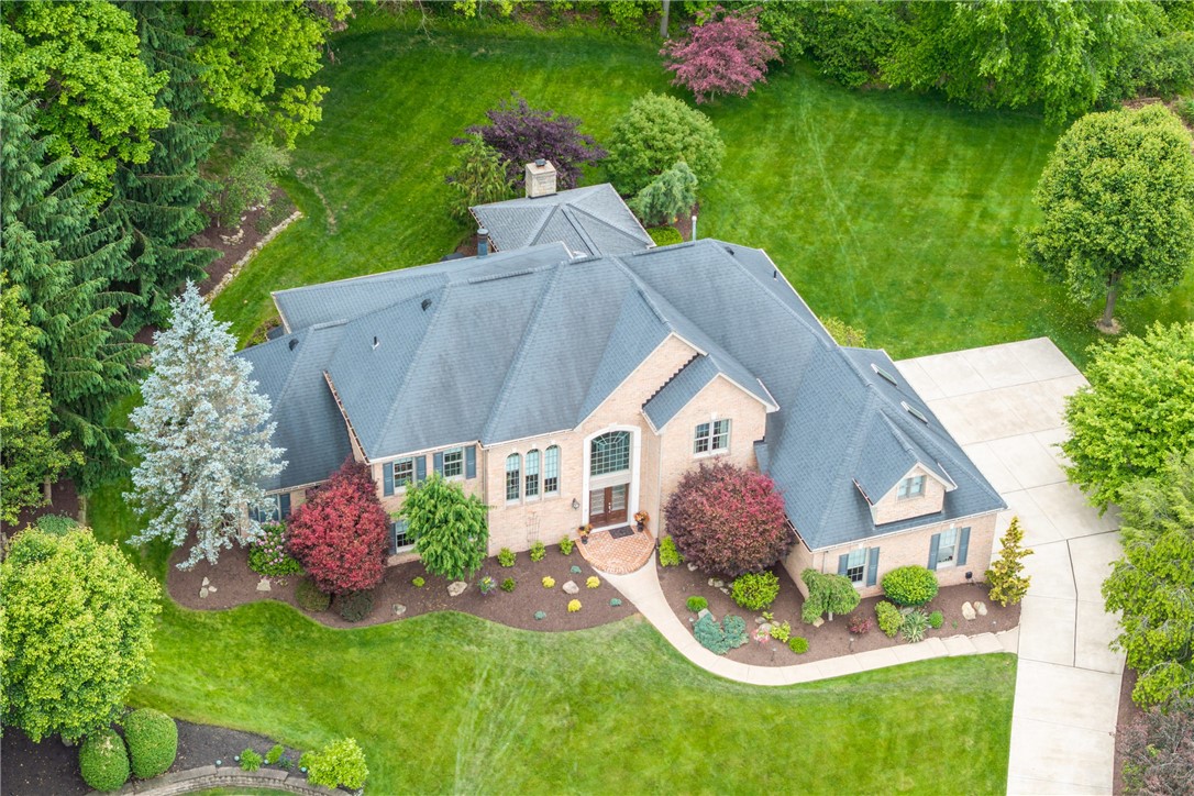 106 Briarwood Dr