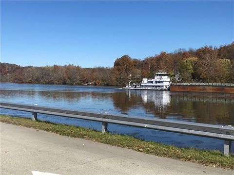 Photo of 508 Front St, Fredericktown, PA 15333 (MLS # 1741328)