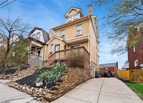 Photo of 1667 Hillsdale Ave, Pittsburgh, PA 15216 (MLS # 1745777)