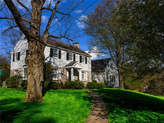 422 SUMMIT AVE, LIGONIER, PA 15658 - Image 99084e475fe04b30e7bcbc6465e32a96/2174074330