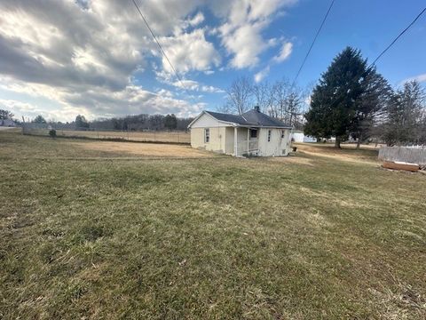Photo of 10 Republic St, Republic, PA 15475 (MLS # 1741512)