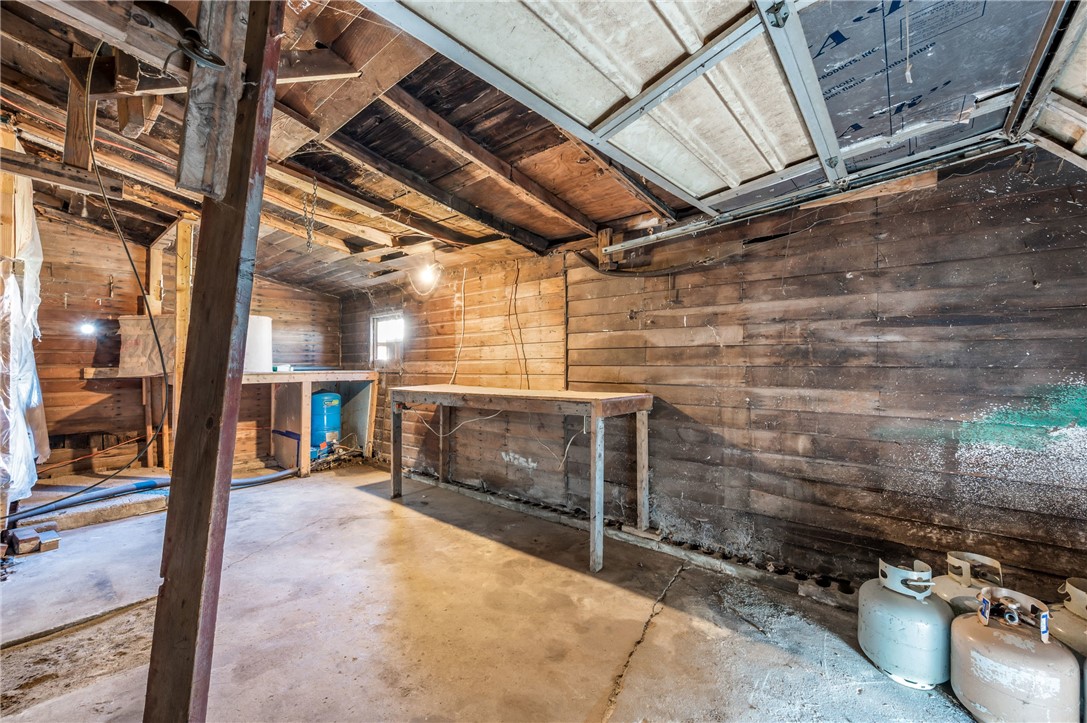 Shenango-Cra, Pennsylvania 16424, United States, 2 Bedrooms Bedrooms, ,1 BathroomBathrooms,Residential,Active,93086