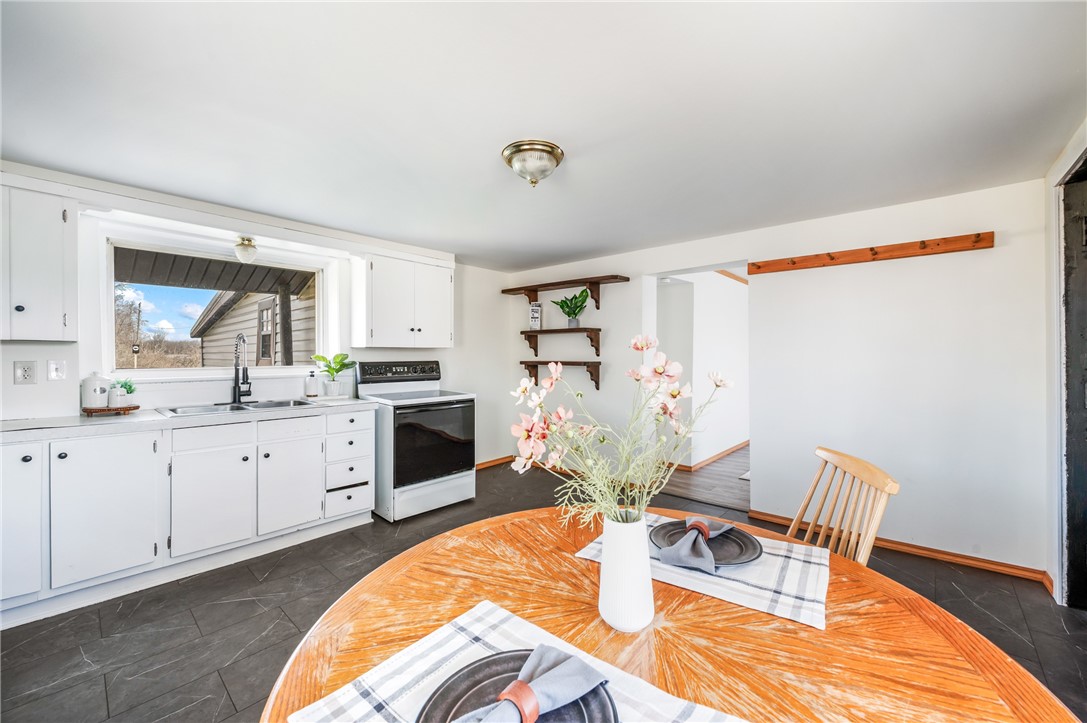 Shenango-Cra, Pennsylvania 16424, United States, 2 Bedrooms Bedrooms, ,1 BathroomBathrooms,Residential,Active,93086