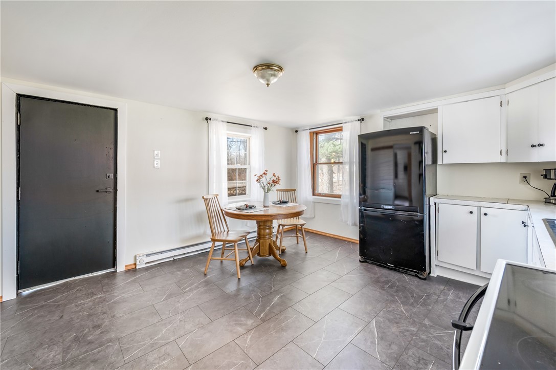 Shenango-Cra, Pennsylvania 16424, United States, 2 Bedrooms Bedrooms, ,1 BathroomBathrooms,Residential,Active,93086