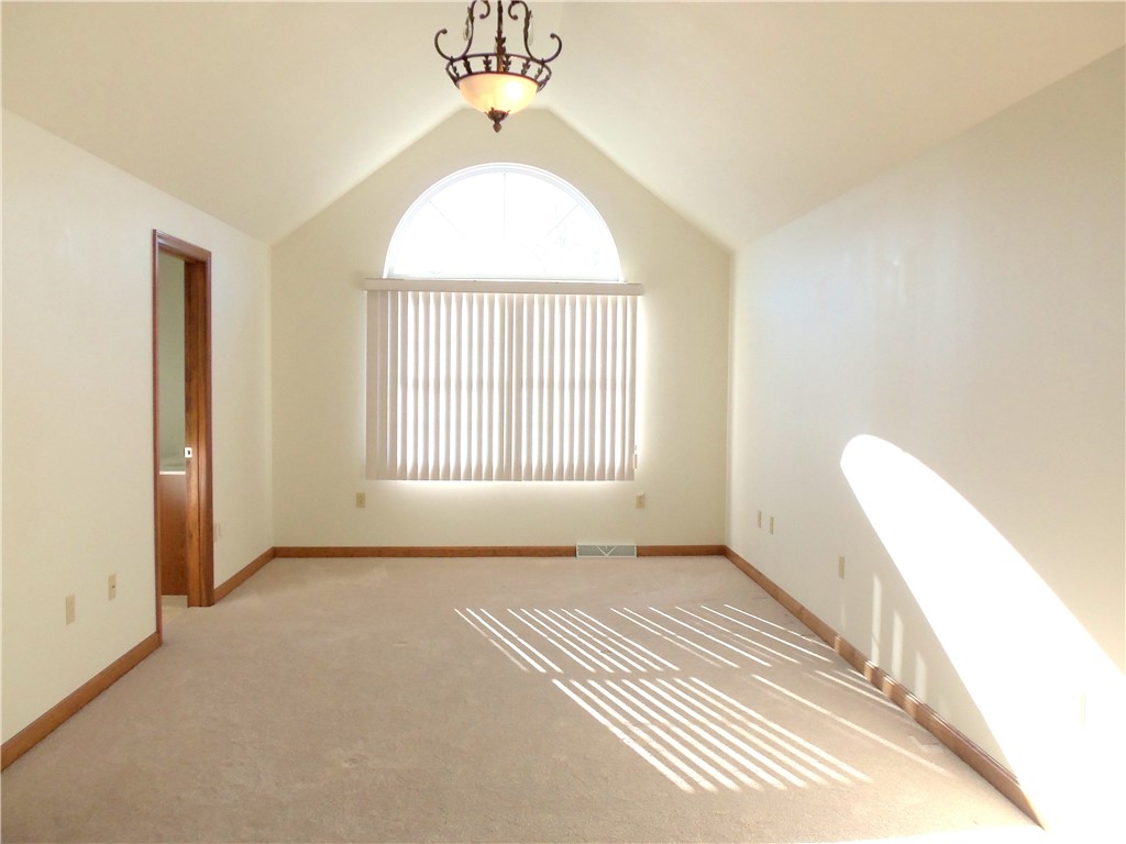 Chartiers, Pennsylvania 15301, United States, 3 Bedrooms Bedrooms, ,3 BathroomsBathrooms,Residential,Active,37111