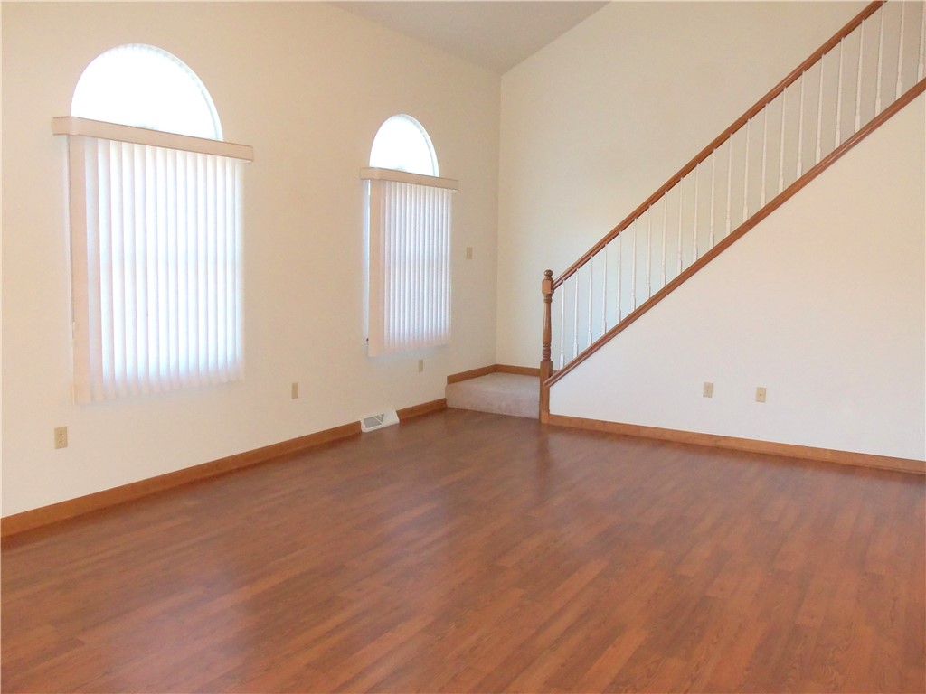 Chartiers, Pennsylvania 15301, United States, 3 Bedrooms Bedrooms, ,3 BathroomsBathrooms,Residential,Active,37111