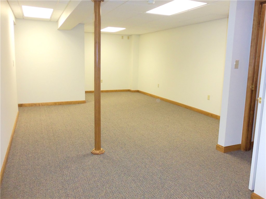 Chartiers, Pennsylvania 15301, United States, 3 Bedrooms Bedrooms, ,3 BathroomsBathrooms,Residential,Active,37111