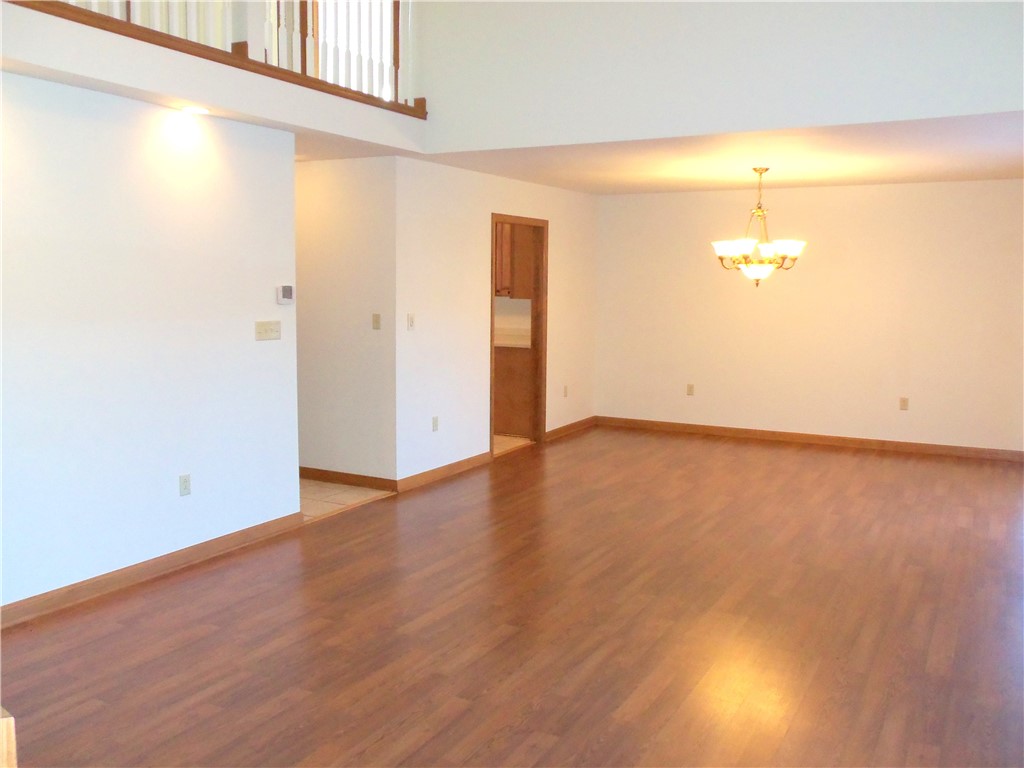 Chartiers, Pennsylvania 15301, United States, 3 Bedrooms Bedrooms, ,3 BathroomsBathrooms,Residential,Active,37111