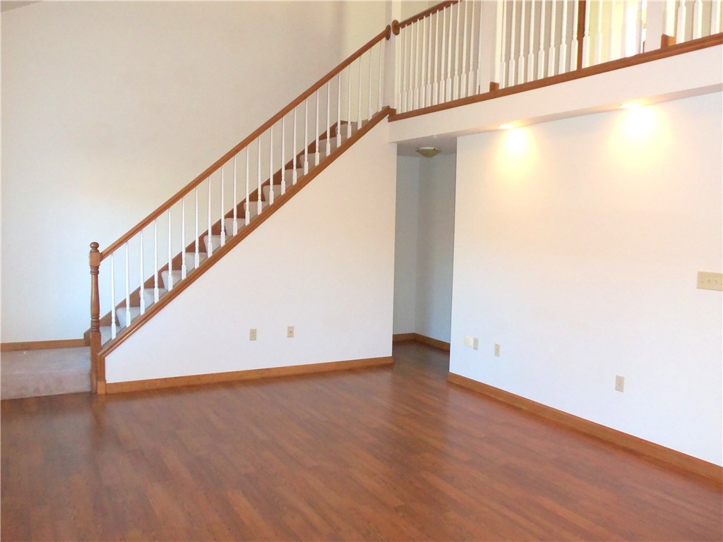 Chartiers, Pennsylvania 15301, United States, 3 Bedrooms Bedrooms, ,3 BathroomsBathrooms,Residential,Active,37111