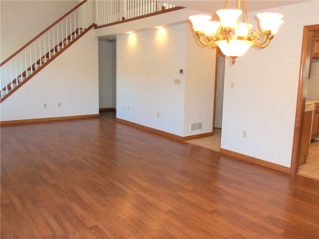 Chartiers, Pennsylvania 15301, United States, 3 Bedrooms Bedrooms, ,3 BathroomsBathrooms,Residential,Active,37111