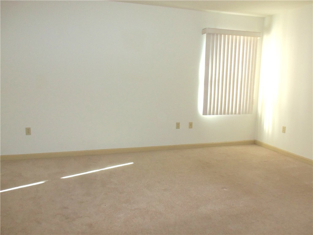 Chartiers, Pennsylvania 15301, United States, 3 Bedrooms Bedrooms, ,3 BathroomsBathrooms,Residential,Active,37111