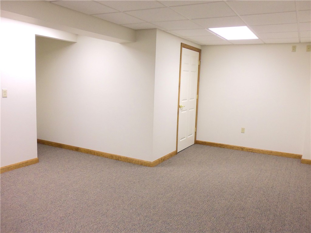 Chartiers, Pennsylvania 15301, United States, 3 Bedrooms Bedrooms, ,3 BathroomsBathrooms,Residential,Active,37111