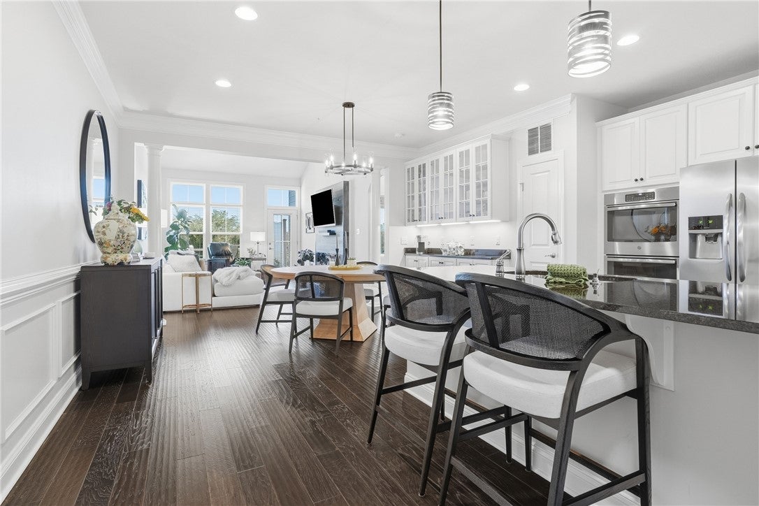 2512 Adele Ct