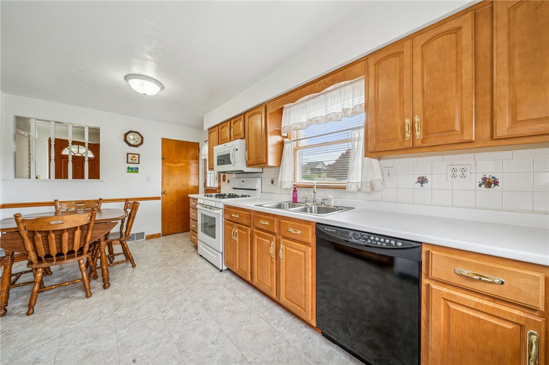 11260 BLUEBIRD DRIVE