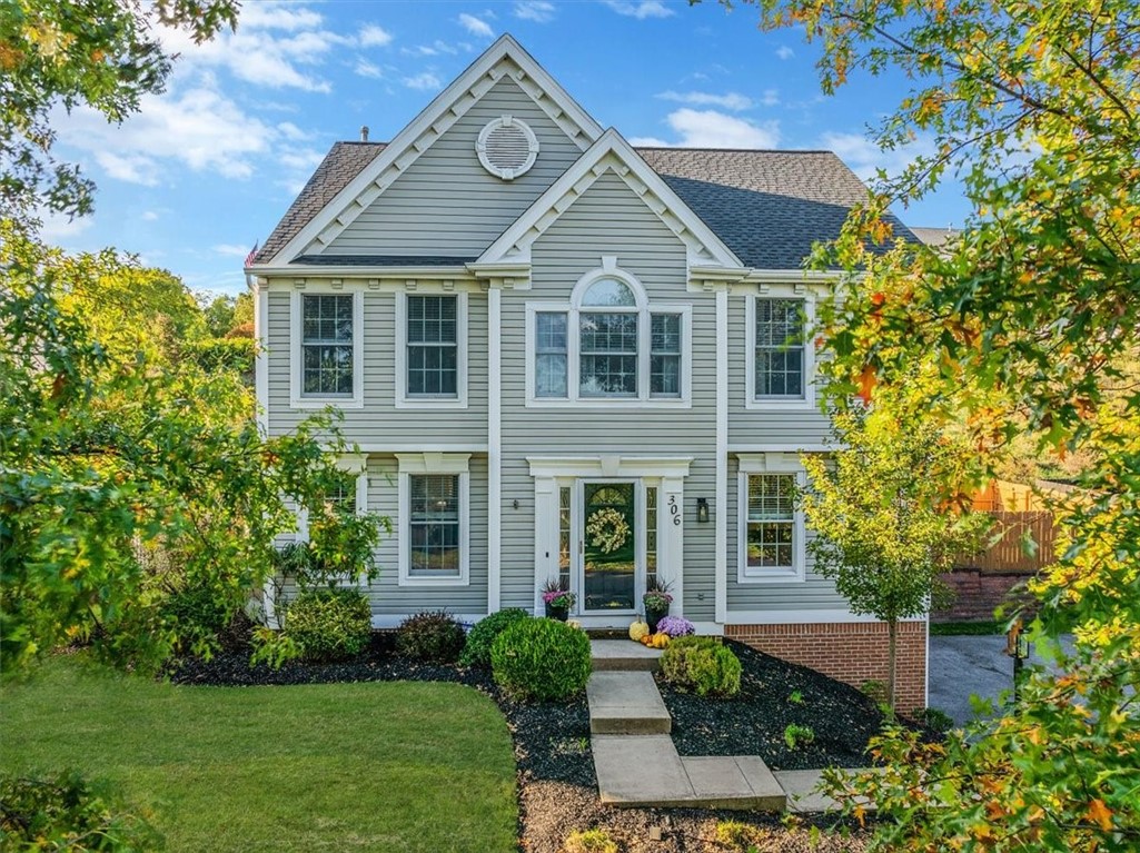 306 Oak Wood Cir