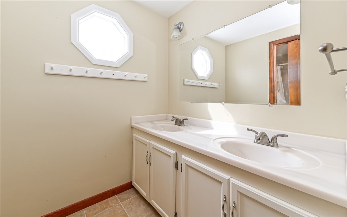 2791 Mcclintock Road Rd, White Oak, Pennsylvania image 19