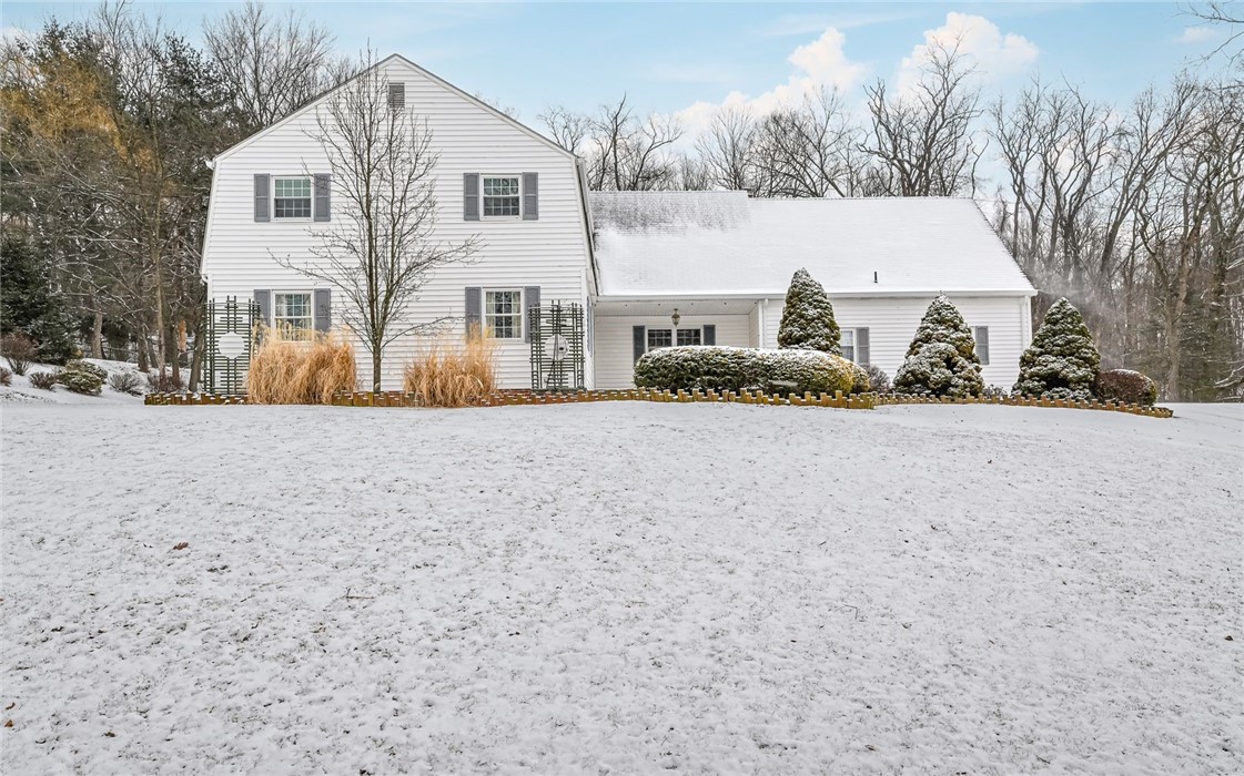 2791 Mcclintock Road Rd, White Oak, Pennsylvania image 1