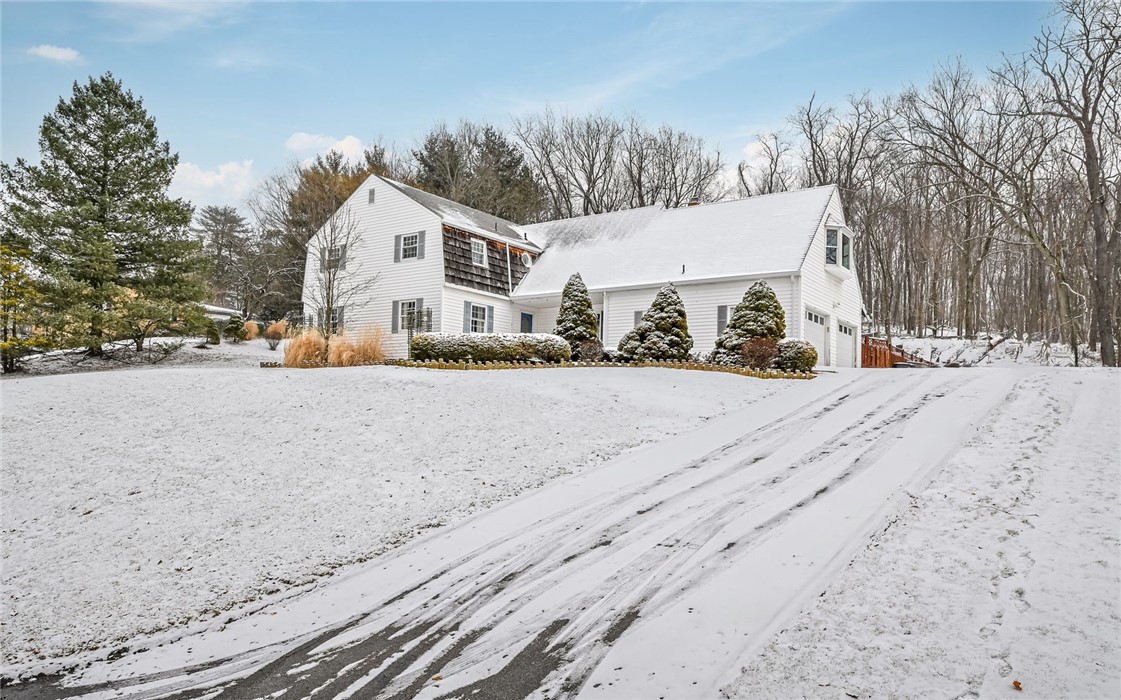 2791 Mcclintock Road Rd, White Oak, Pennsylvania image 2