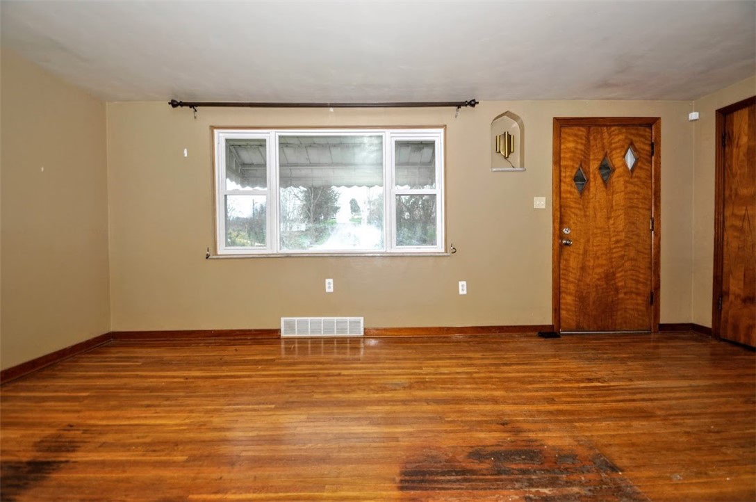 102 Johnston Rd Rd, Bentleyville, Pennsylvania image 12