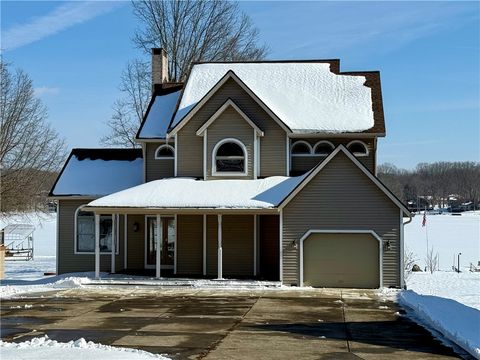 Homes For Sale - 868 Latonka Dr Dr<br/> Mercer County, Mercer, PA 16137