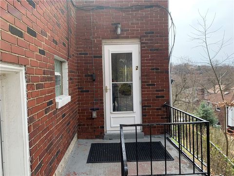 Photo of 5450 Covode Pl #2, Pittsburgh, PA 15217 (MLS # 1741800)