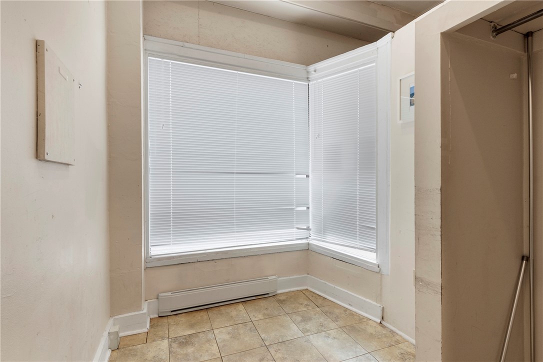 Beechview, Pennsylvania 15216, United States, ,3 BathroomsBathrooms,Residential,Active,84004