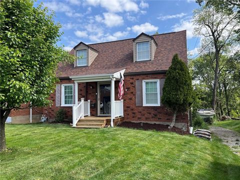 Homes For Sale - 215 Melvin Dr Dr<br/> West Mifflin, PA 15236