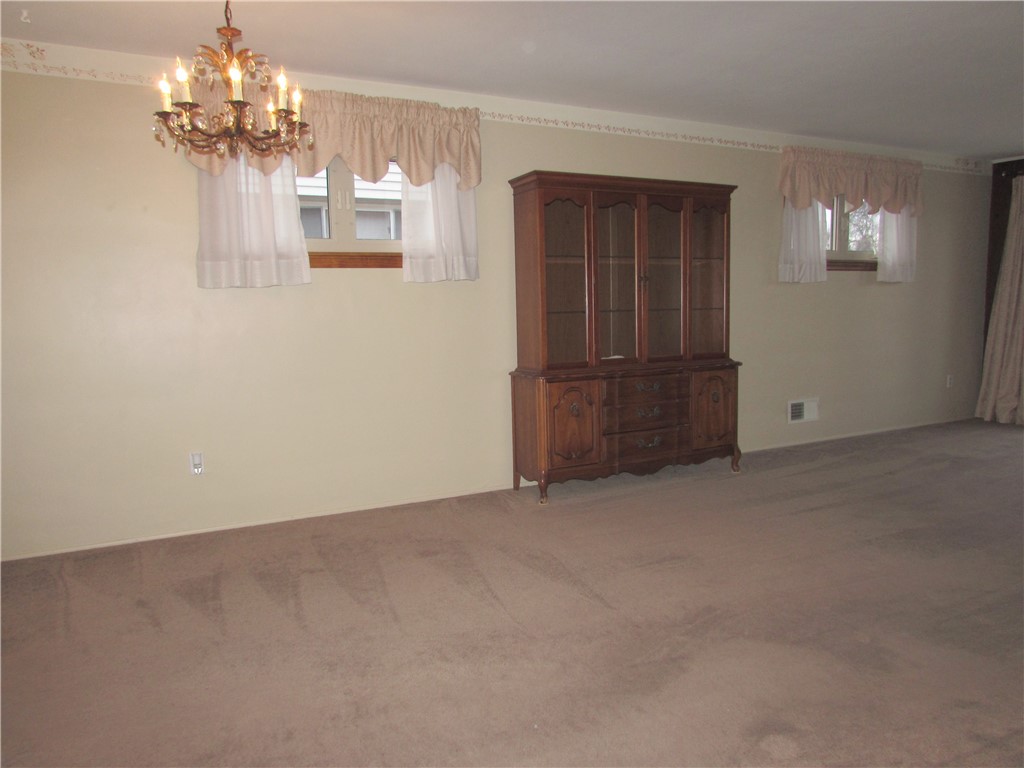 349 Princeton Dr. Dr, Penn Hills, Kentucky image 13