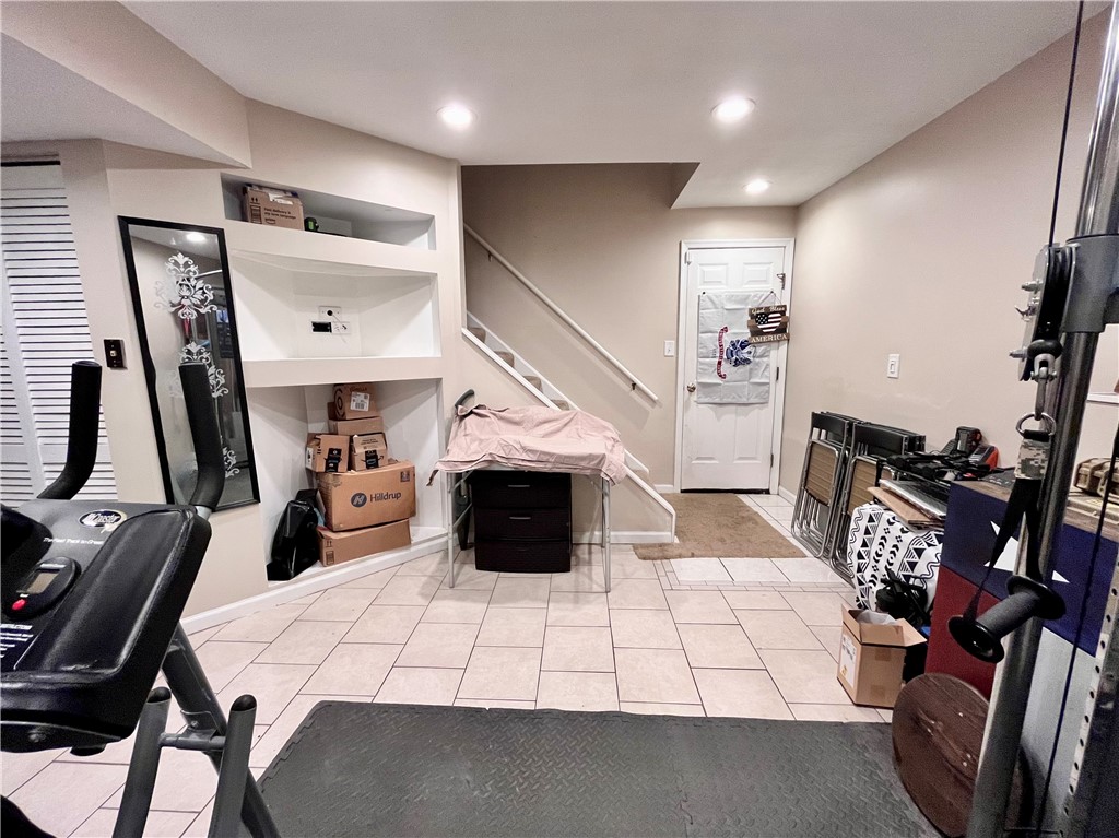 Moon/Crescent Twp, Pennsylvania 15108, United States, 3 Bedrooms Bedrooms, ,3 BathroomsBathrooms,Residential,Contingent,108643