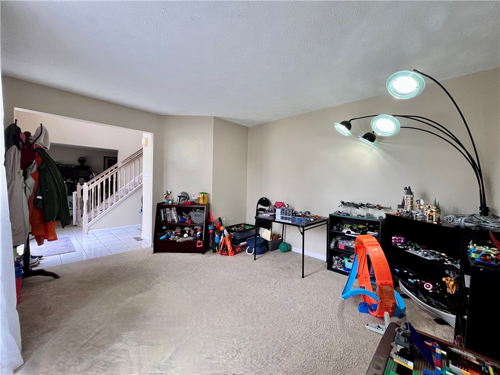 Moon/Crescent Twp, Pennsylvania 15108, United States, 3 Bedrooms Bedrooms, ,3 BathroomsBathrooms,Residential,Contingent,108643