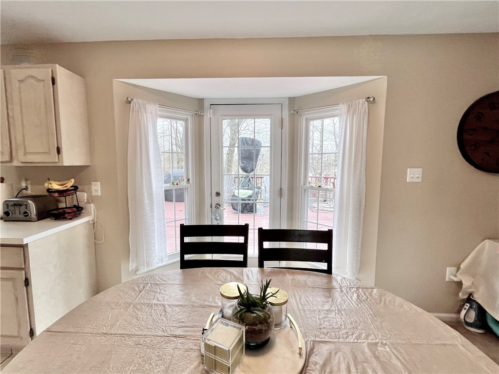 Moon/Crescent Twp, Pennsylvania 15108, United States, 3 Bedrooms Bedrooms, ,3 BathroomsBathrooms,Residential,Contingent,108643